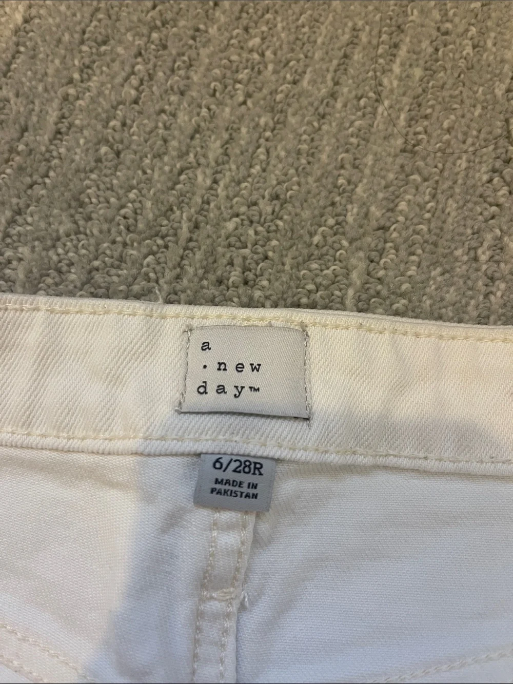 a new day White Mid-Rise Casual Jeans